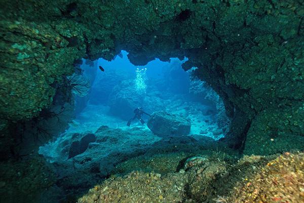 逃离沙漠建筑